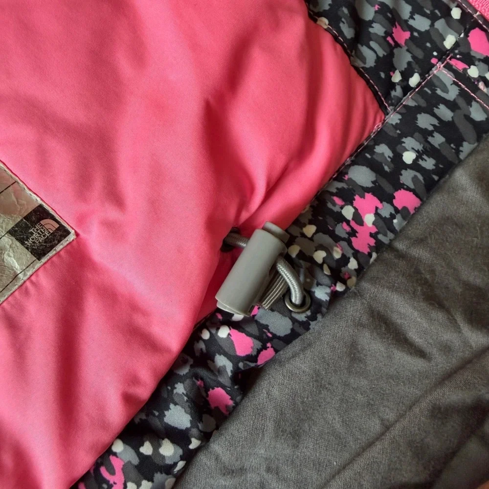 The North Face Delea Insulated Jacket Girls XL HyVent Hooded Pink Gray Scatter
